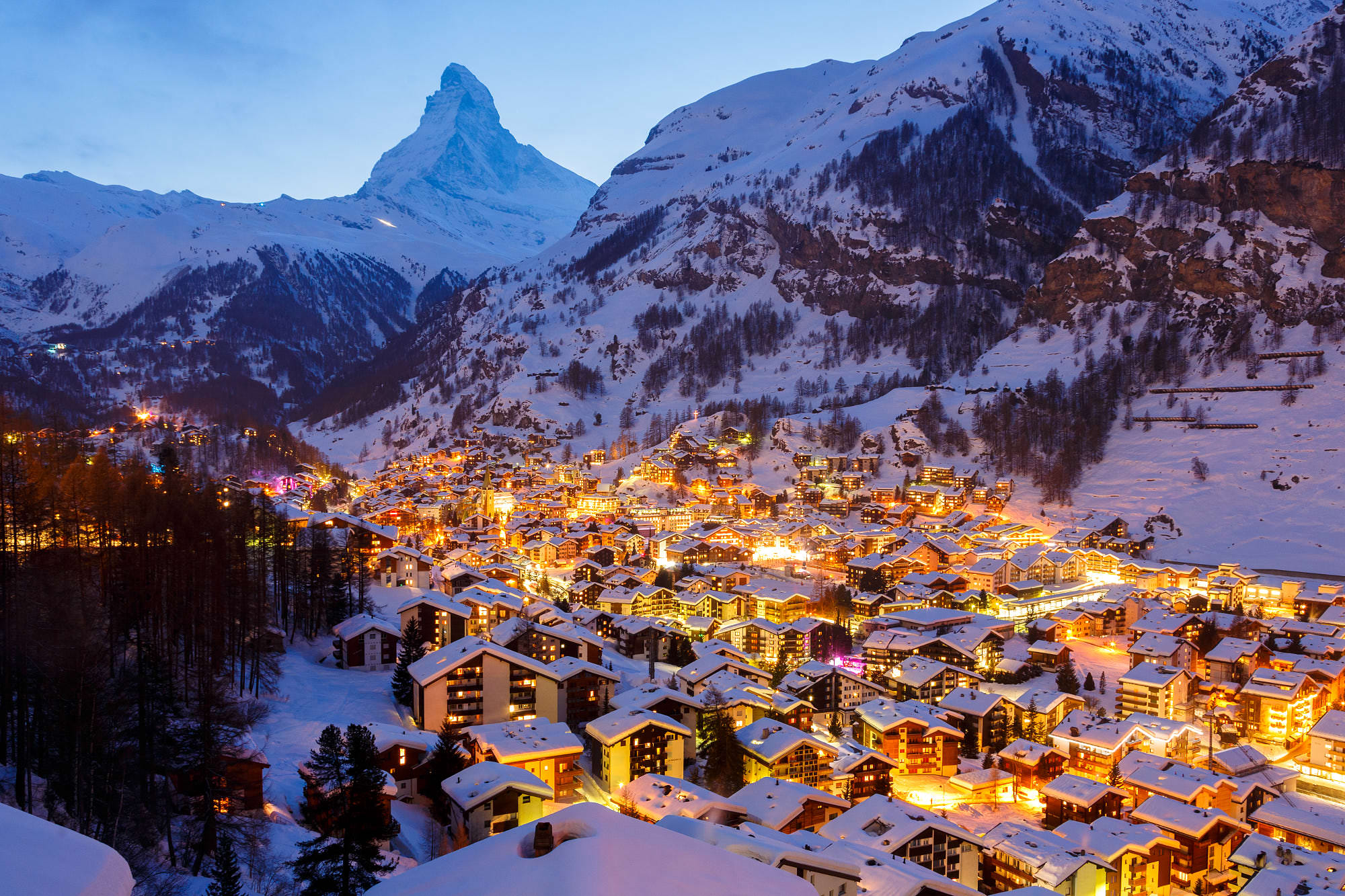 Du lịch năm châu: Làng Zermatt Thụy Sĩ - điểm hấp dẫn chìm trong tuyết trắng
